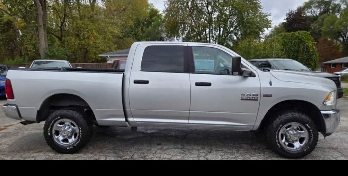 2013 RAM 2500 HD SLT